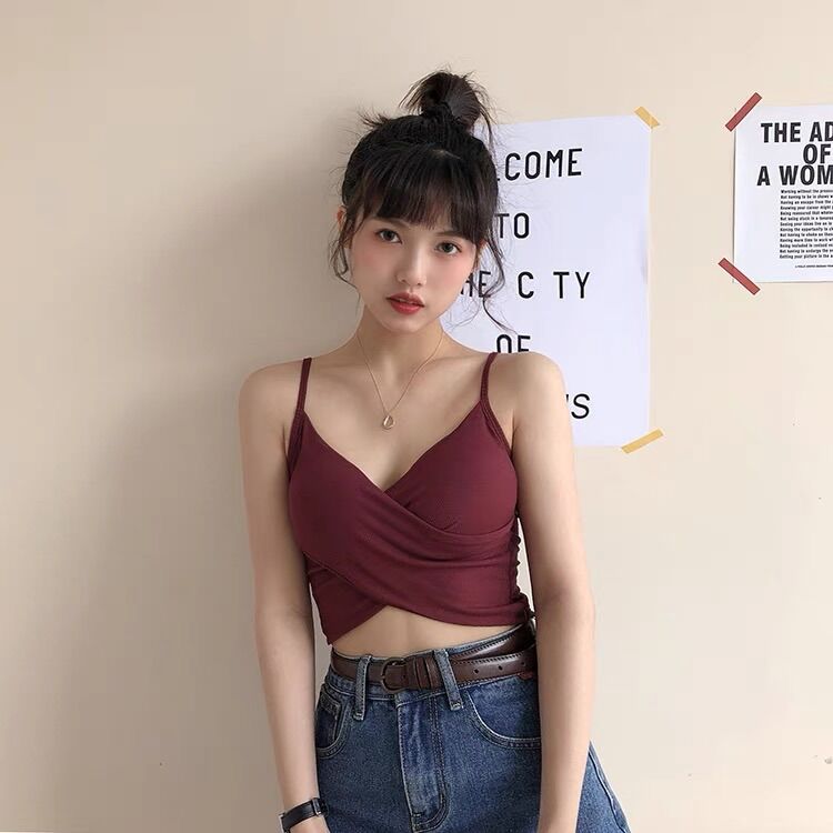 Áo 2 dây chéo có mút ngực