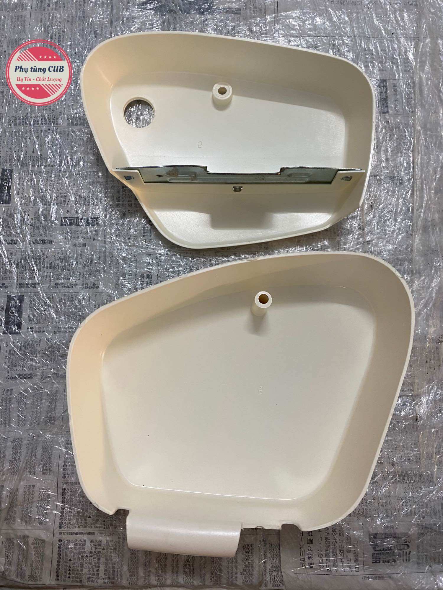 Cốp xe cub 78 màu ngà hàng thái lan