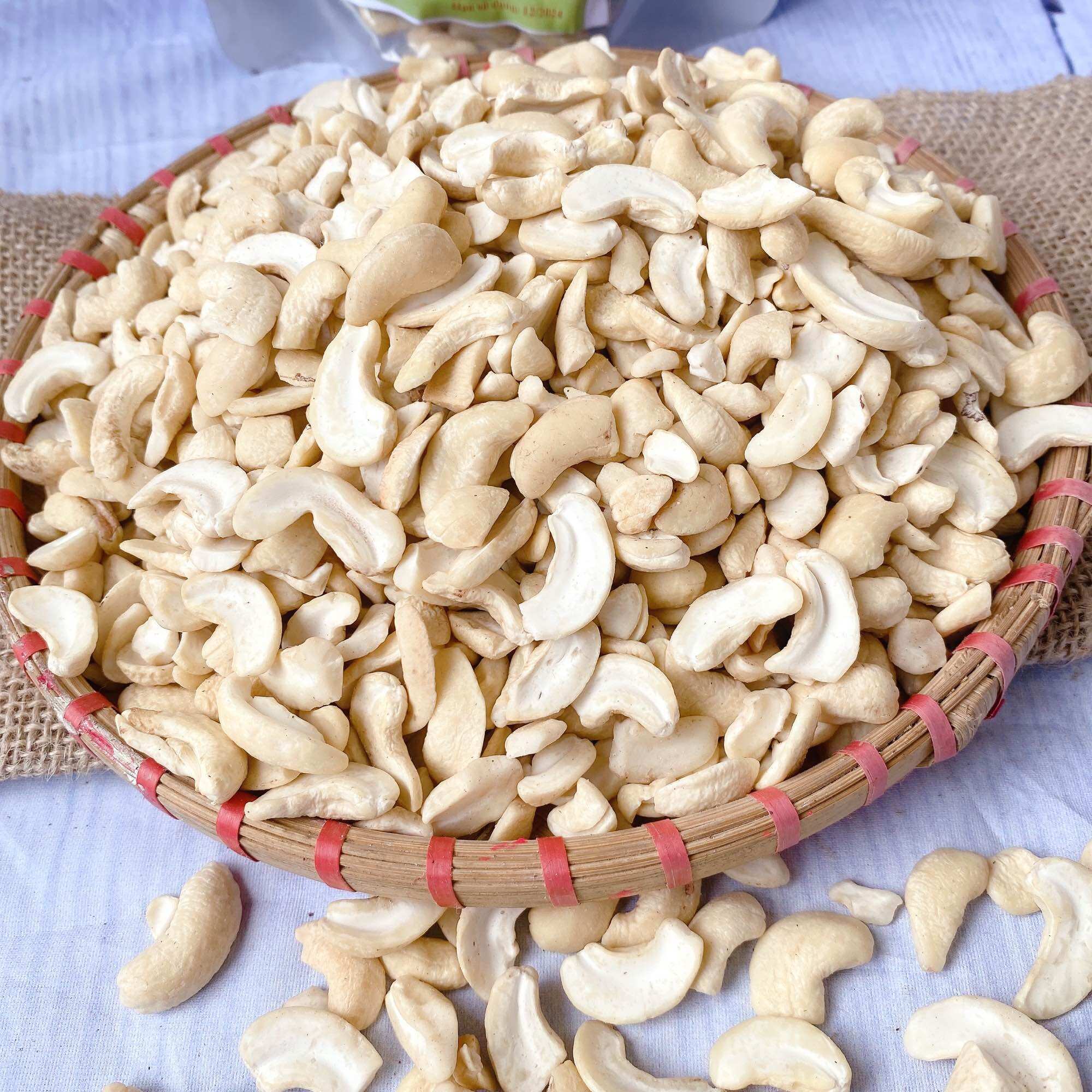 500Gr Hạt điều bể đôi ba làm sữa, làm bánh
