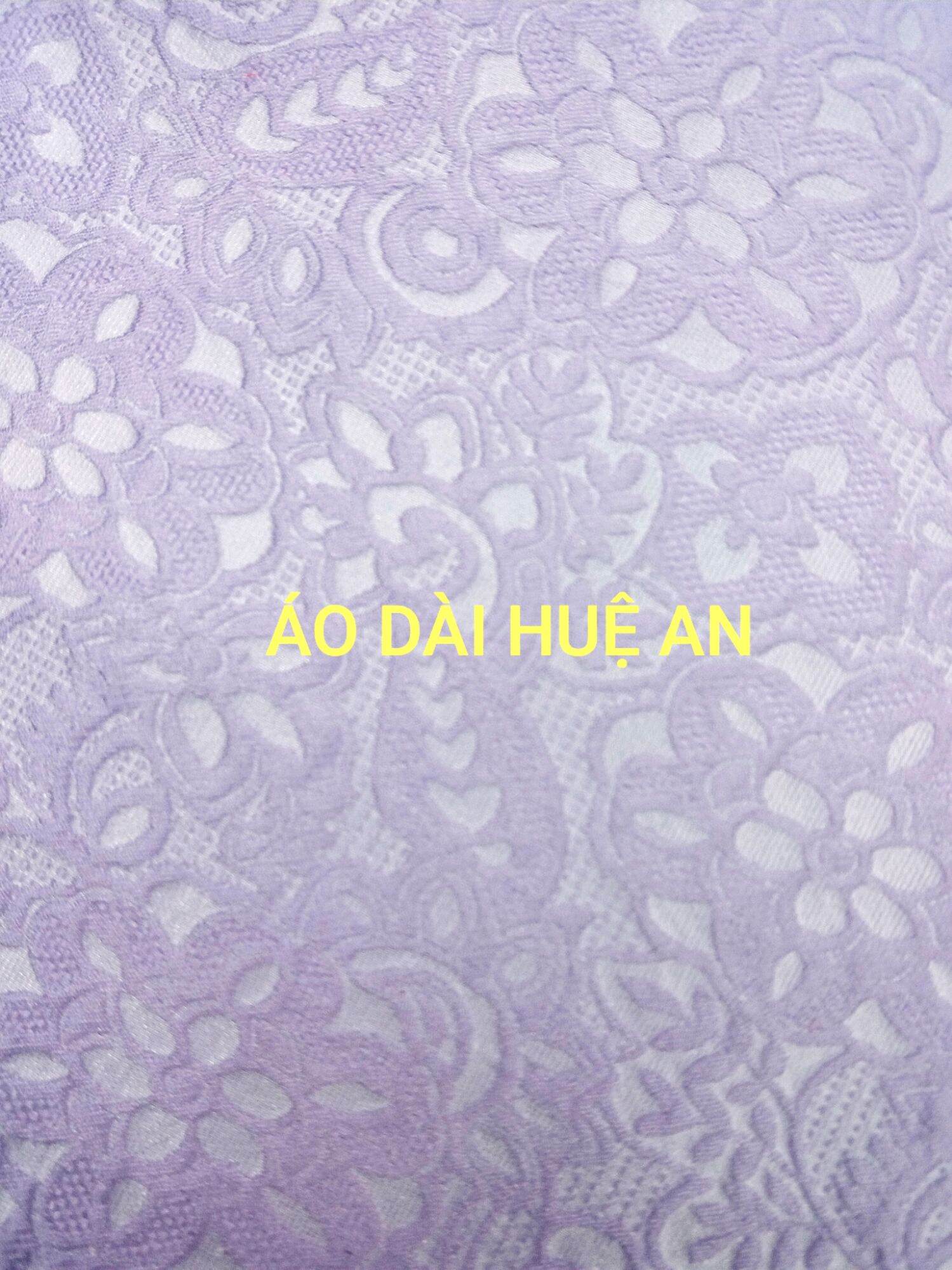Gấm tafta hoa nổi, mềm, dãn nhẹ, tạo form, may áo dài, váy đầm,... đơn vị tính 0,5m