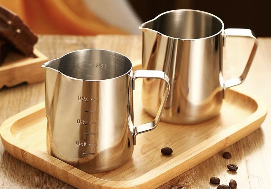 Ca đong,ca chia vạch inox 304 cao cấp 700ml