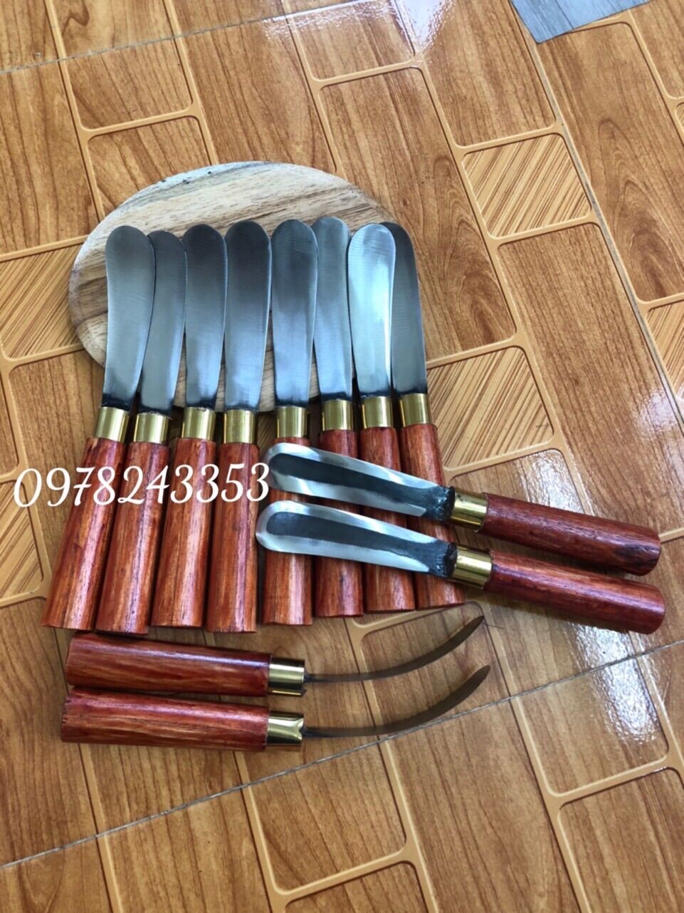 Dao lấy cơm dừa nhíp xe