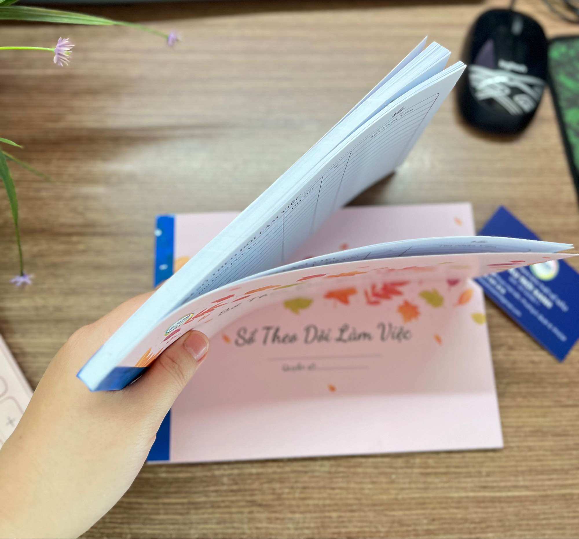 Sổ theo doi làm việc khổ a5/ 70 tờ giấy dày