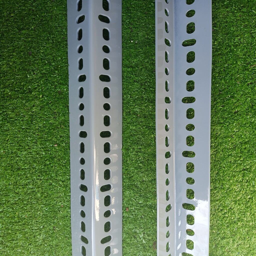 Cây 15,5cm-Sắt V LỖ V3x3cm