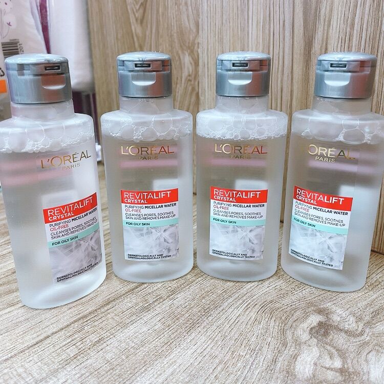 Nước tẩy trang Loreal Paris Revitalift Crystal chai 95ml