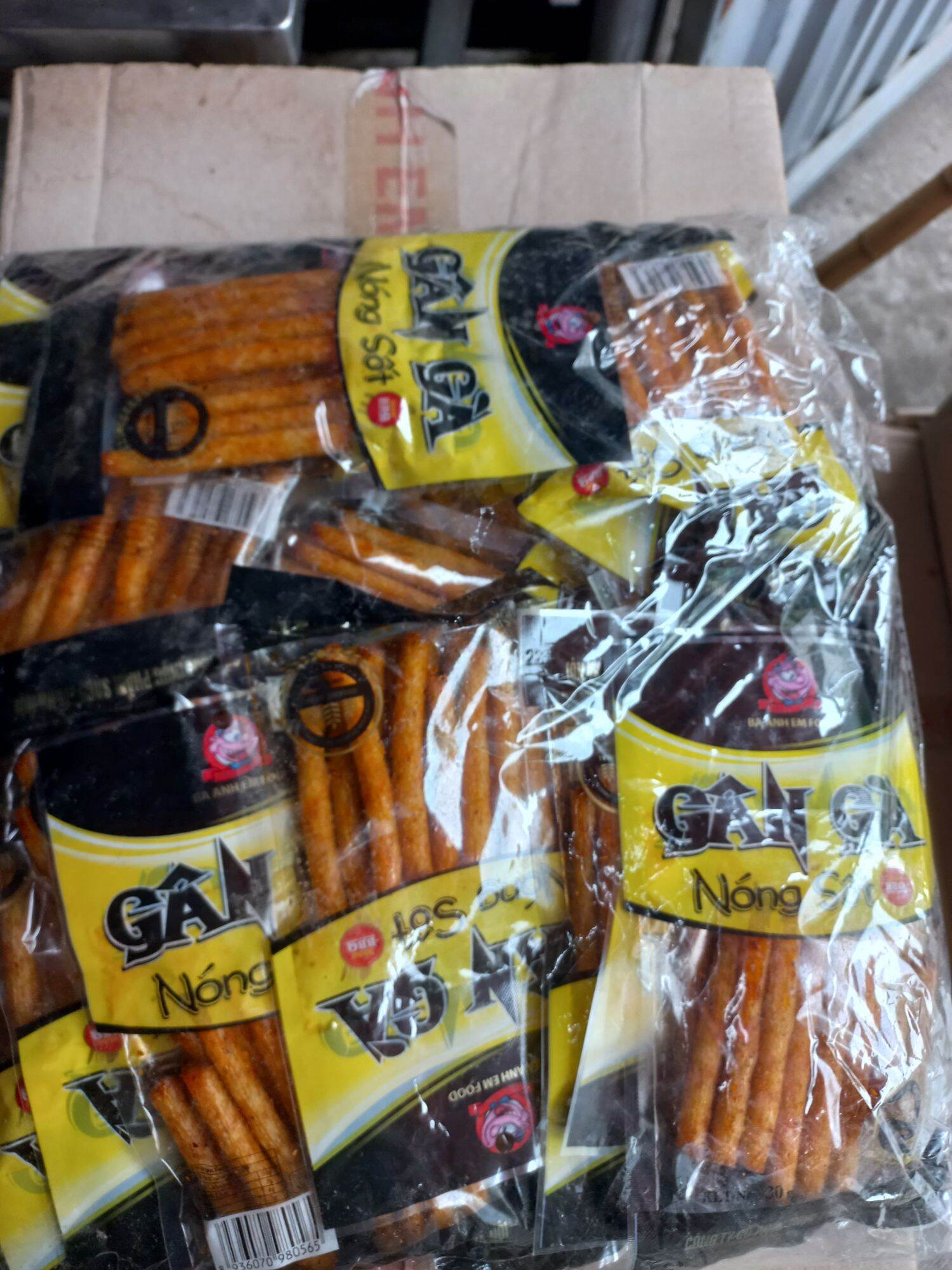 Gân gà nóng sốt