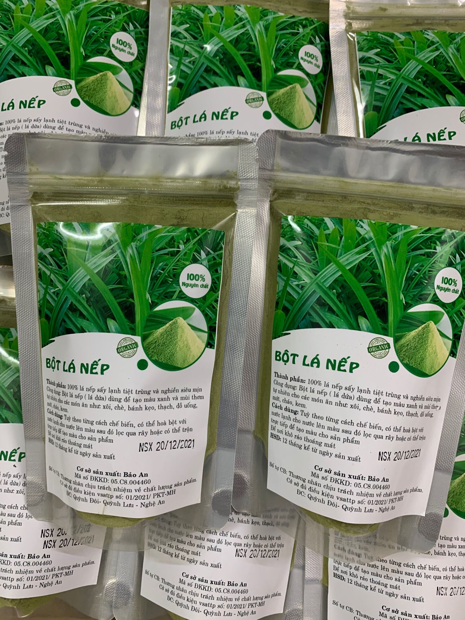 100gr Bột lá nếp thơm dùng làm bánh nấu chè