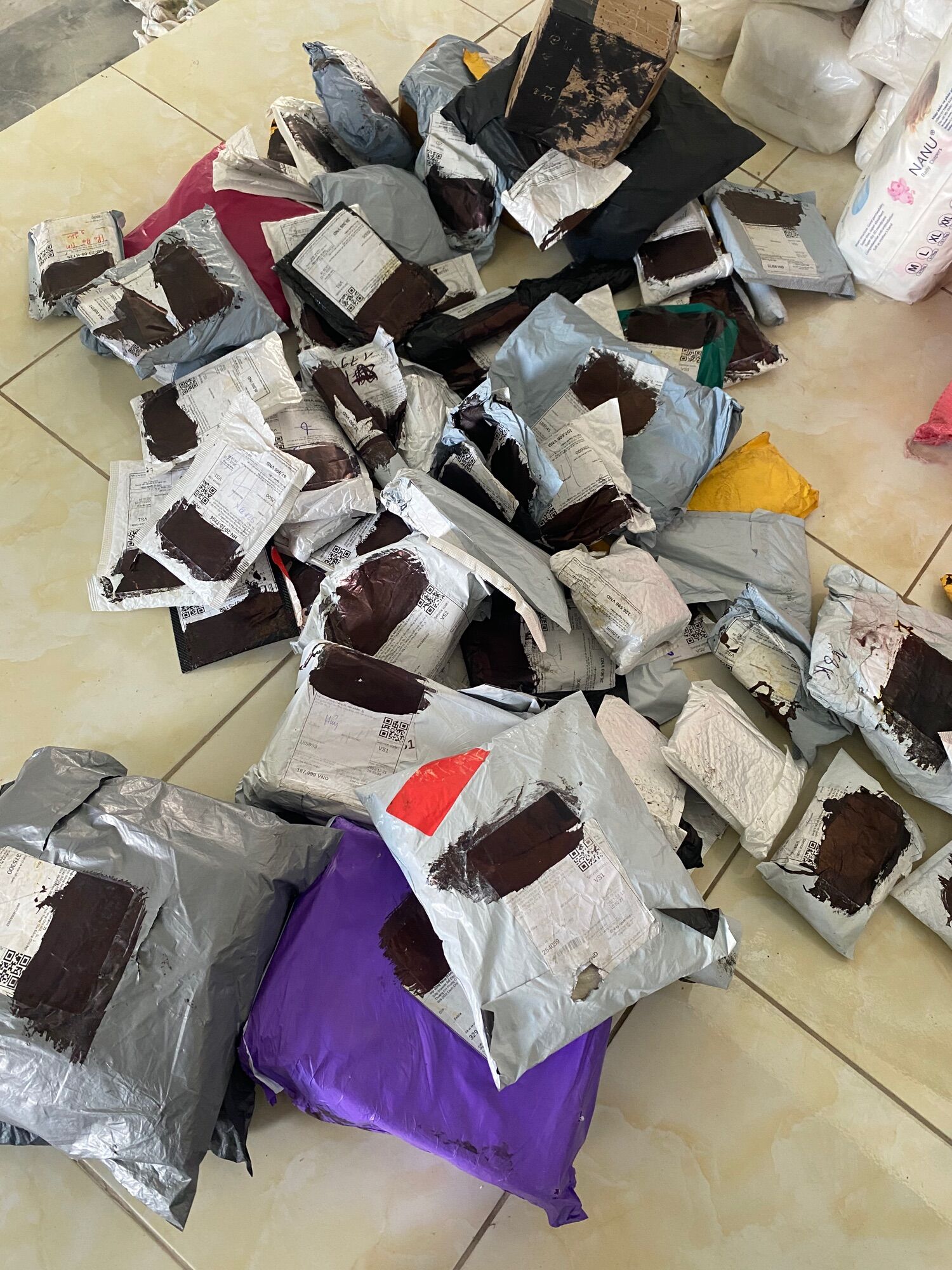 Kiện hàng boom quốc tế 500k
