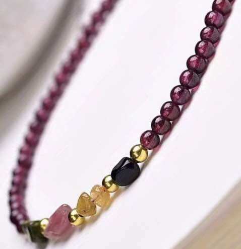 Lắc chân Đá Garnet phối Thạch anh màu 3mm