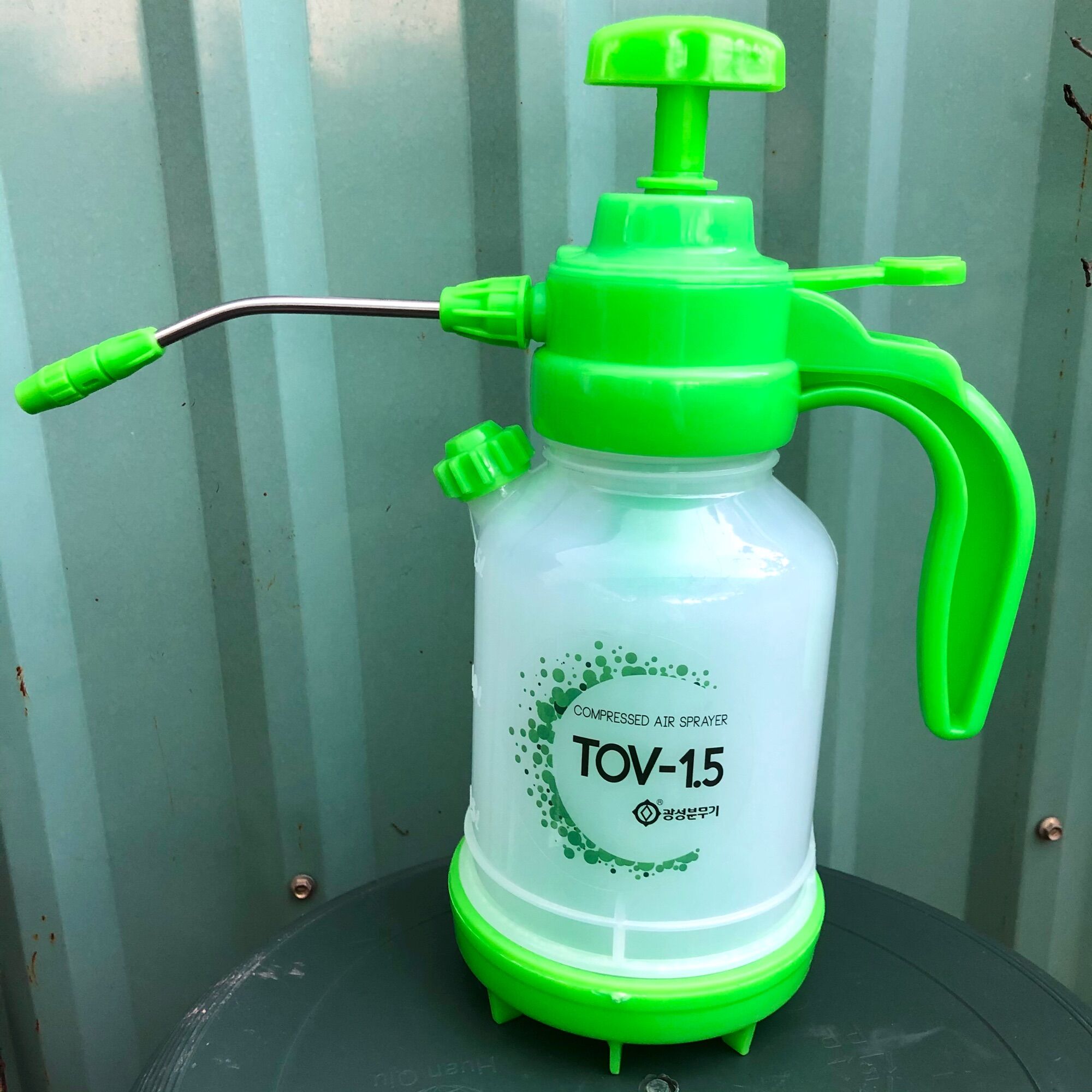 Bình Xịt Tưới Cây 1.5L