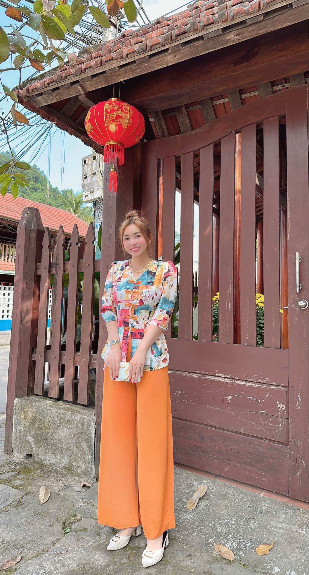 Bộ bà ba cổ tym kết hợp nút thắt vải lụa mango cao cấp áo nữ