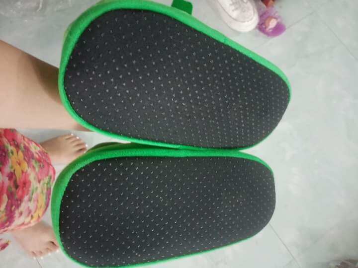 dép bông cá sấu