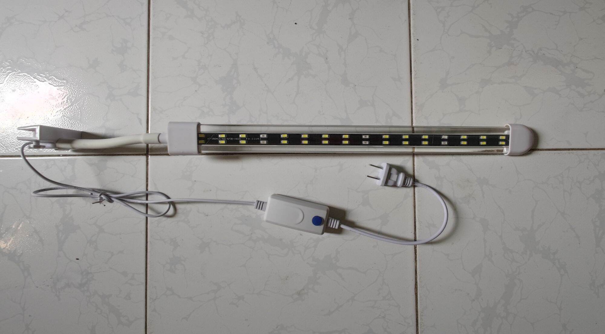 Đèn led kẹp cho hồ cá, hồ thủy sinh