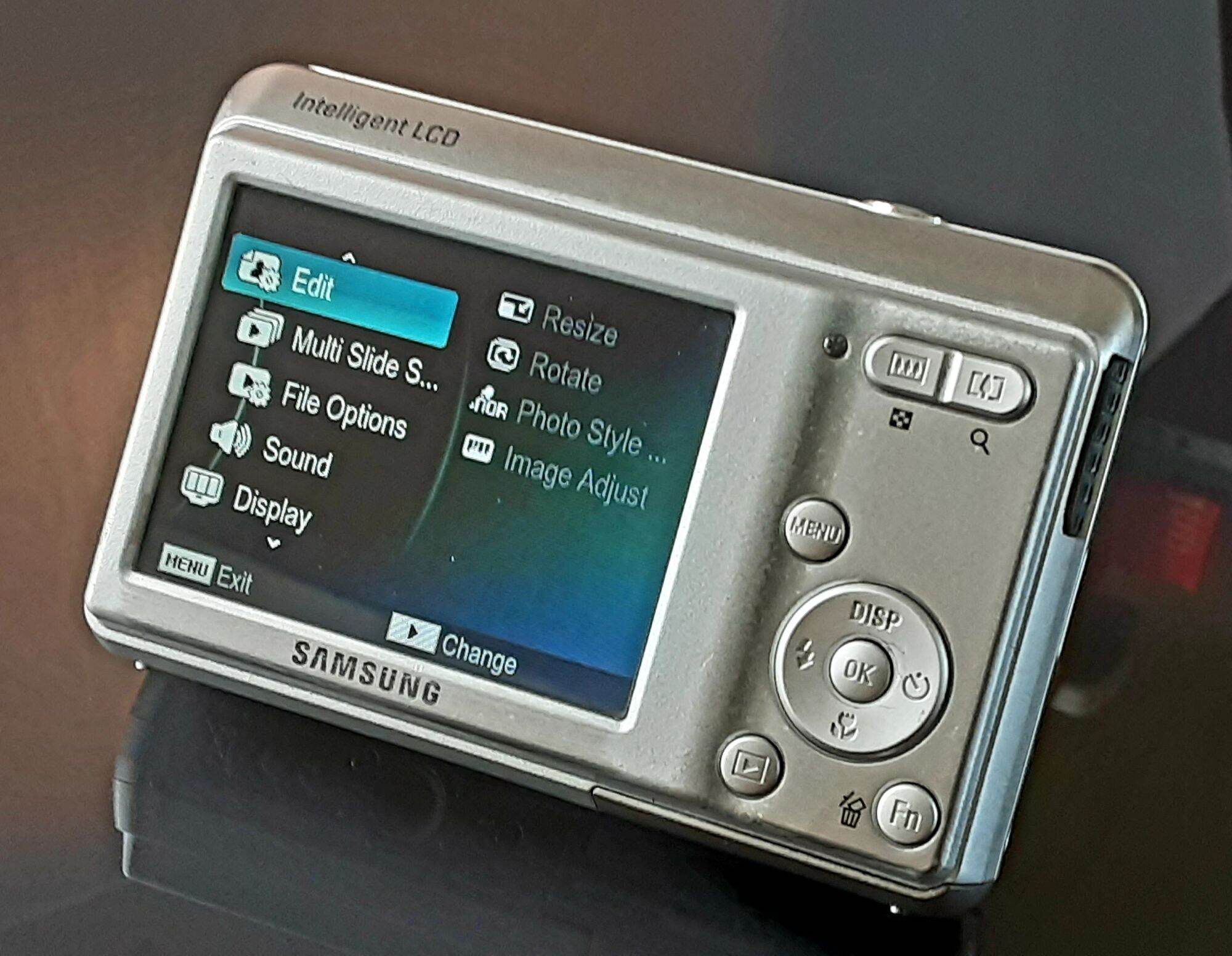 Máy ảnh kts samsung ES10  Vintage