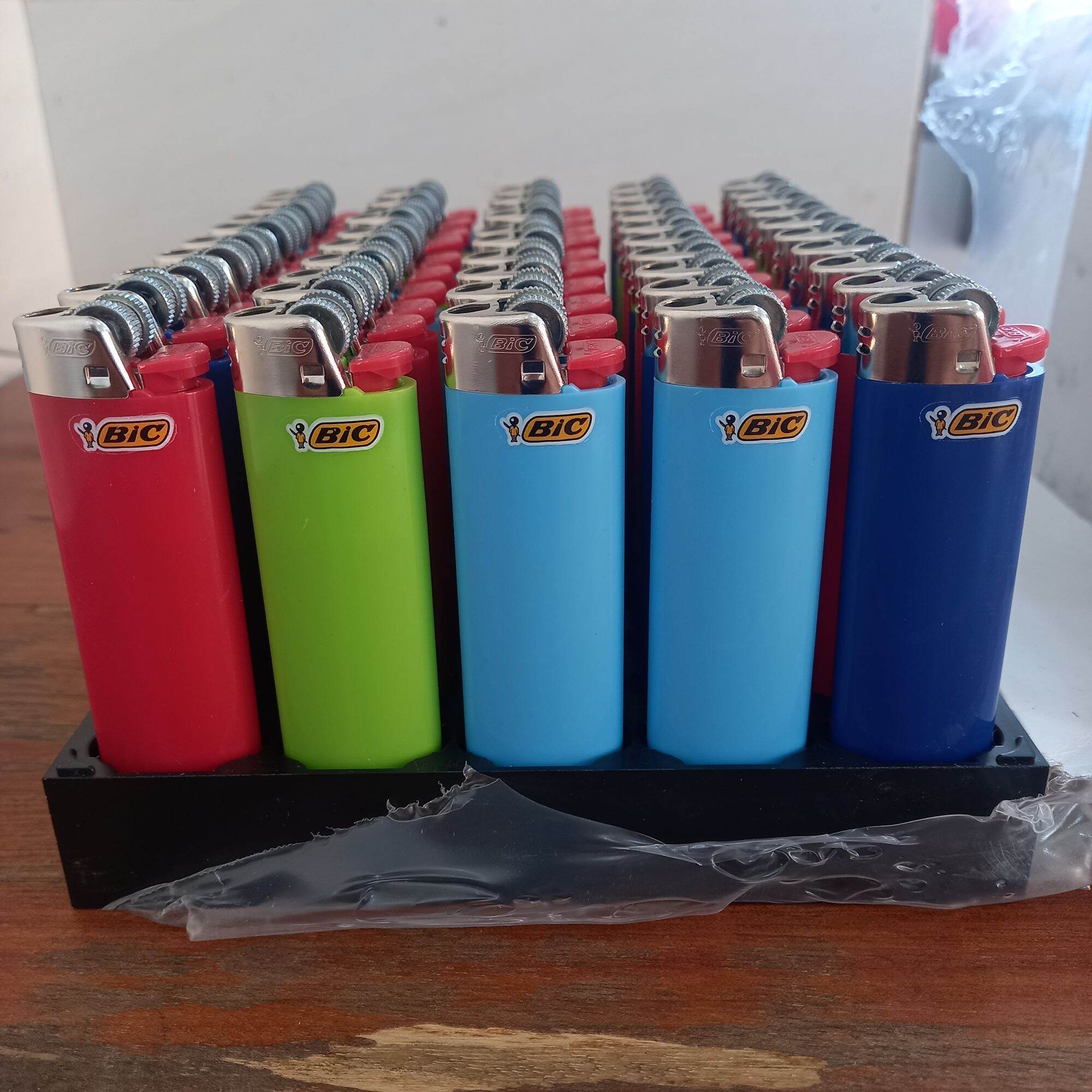 Bật lửa hộp quẹt Bic J6 cam kết chính hãng 100%