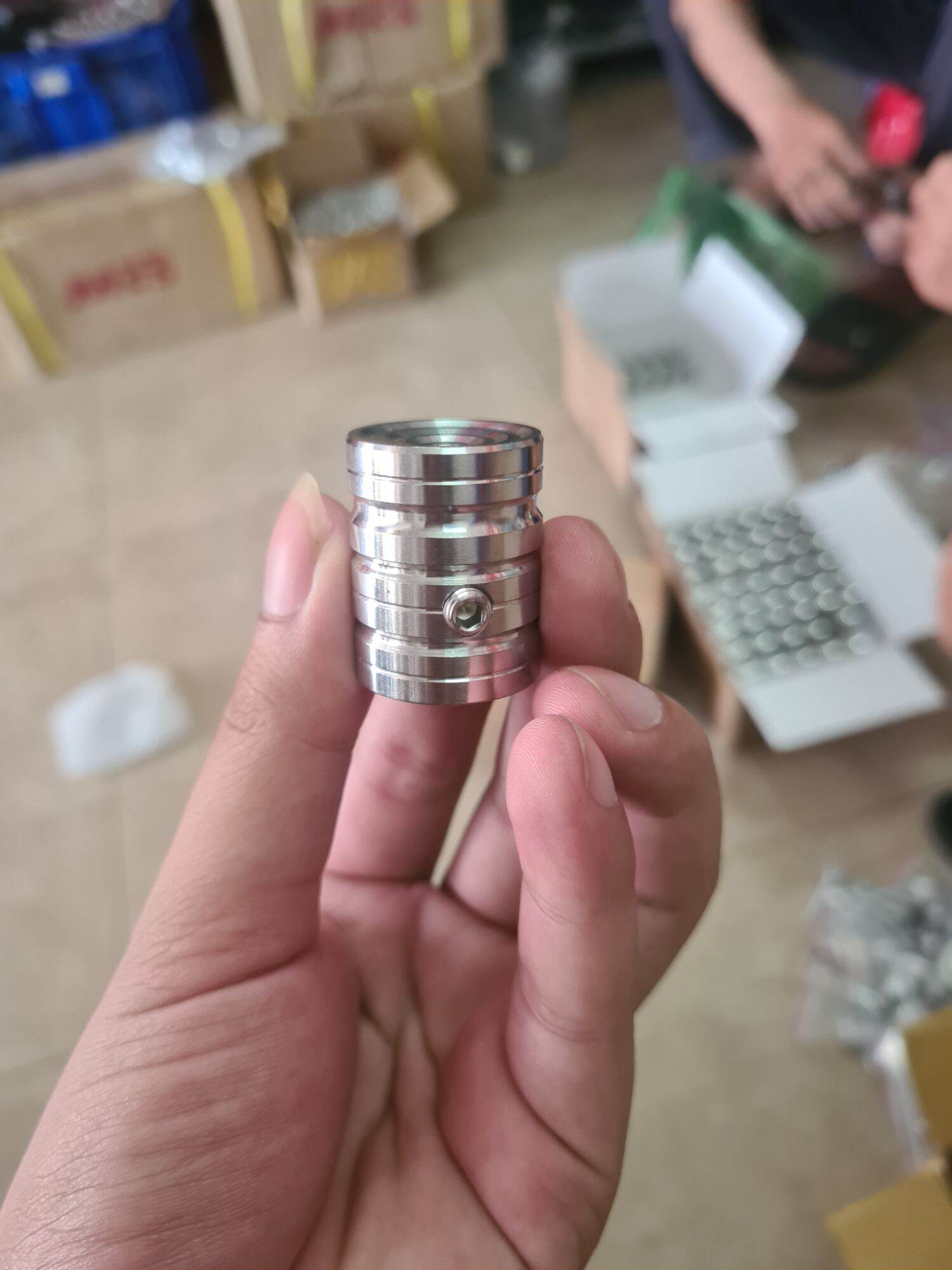 Ốc chụp giò đạp CnC