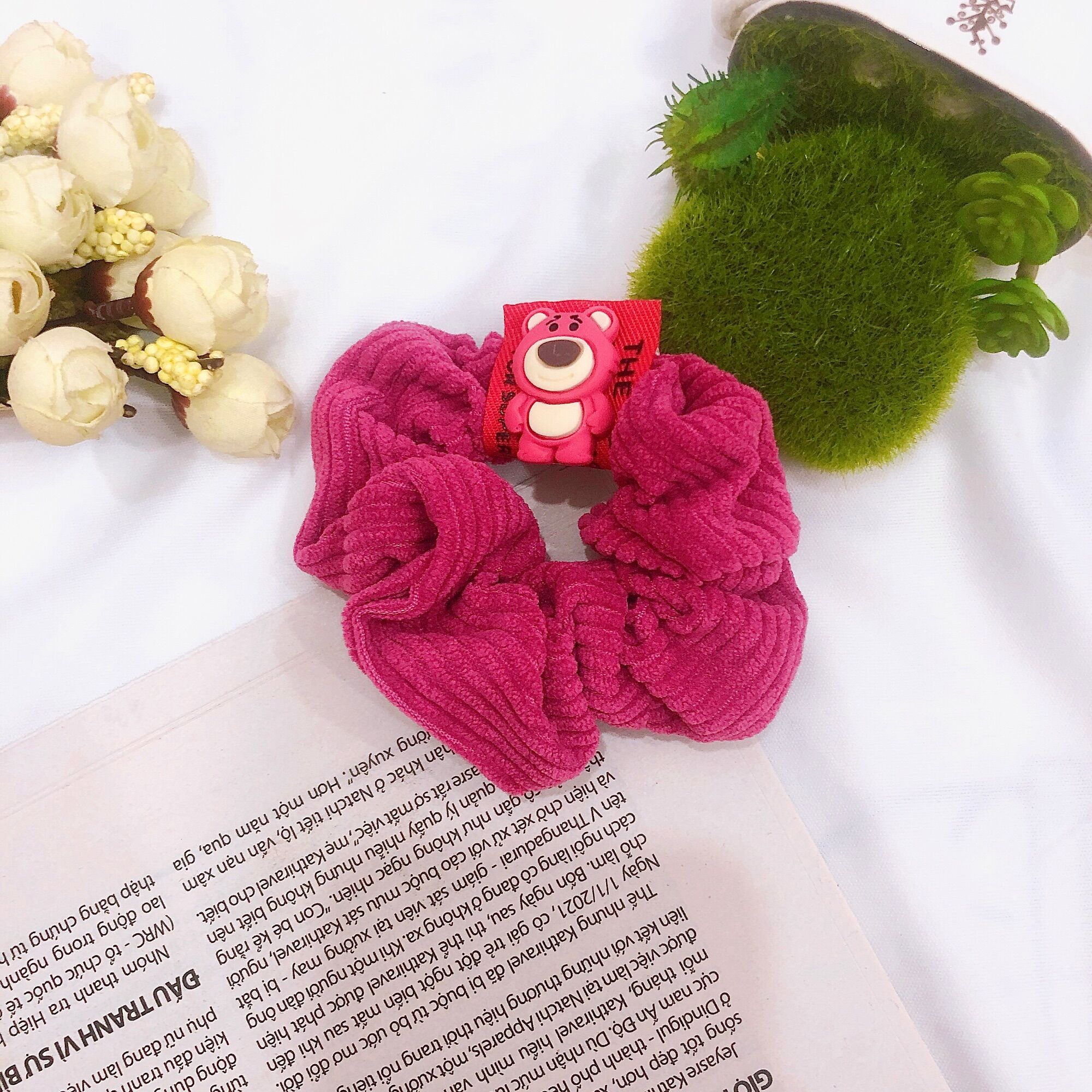 Cột Tóc gấu dâu Lotso