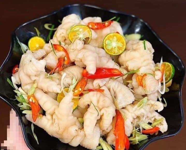 Hủ 1kg chân gà rút xương ngâm xả tắc- ăn liền