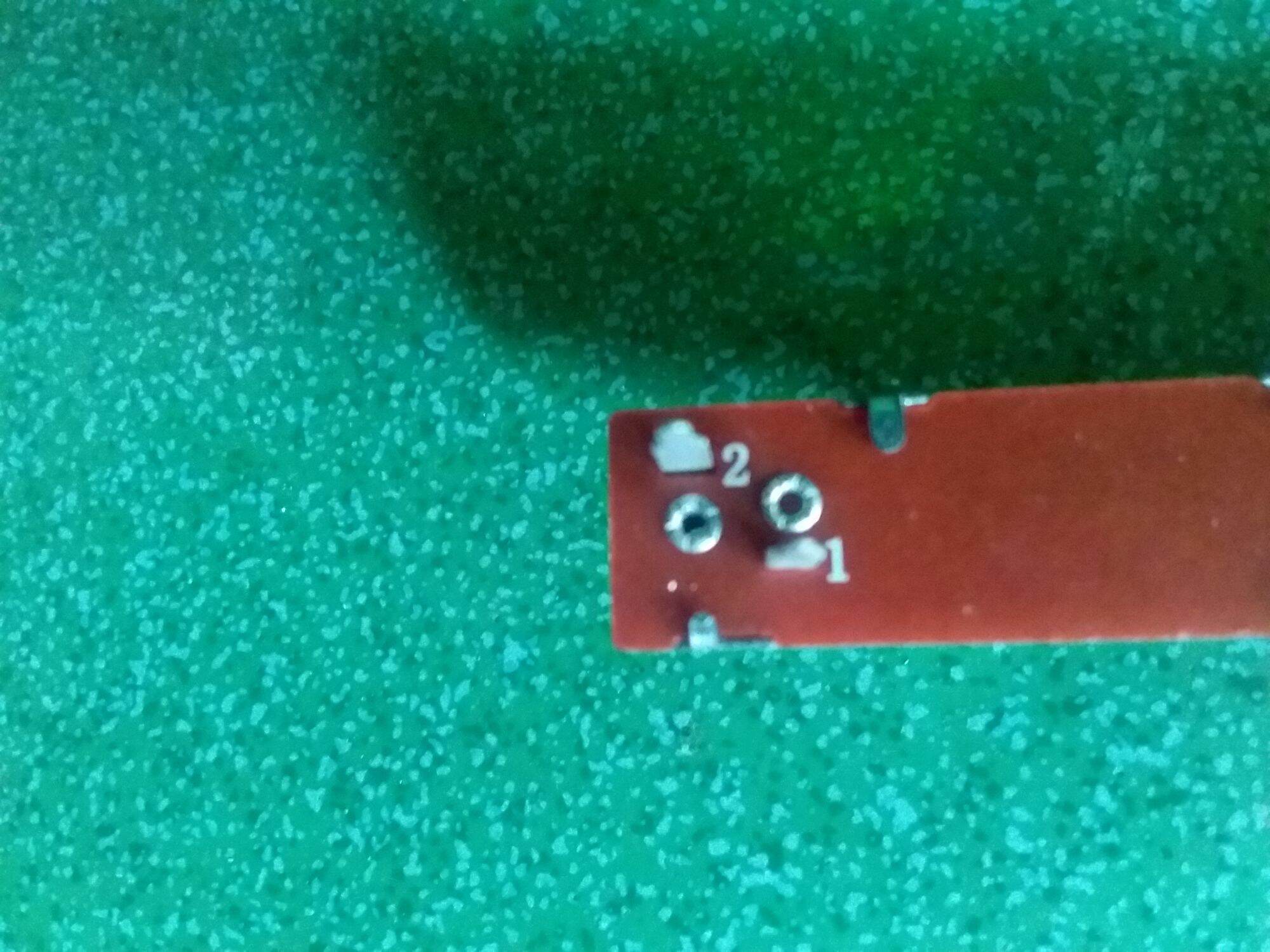 1 FADER MIXER PEAVEY VN (88MM-100K)