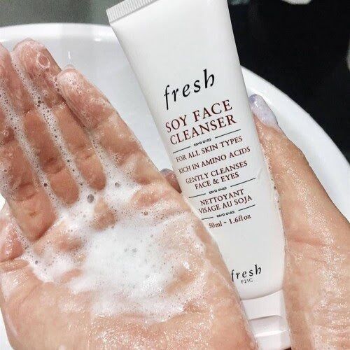 SRM mini 20ml dành cho mọi loại da Fresh Soy Face Cleanser