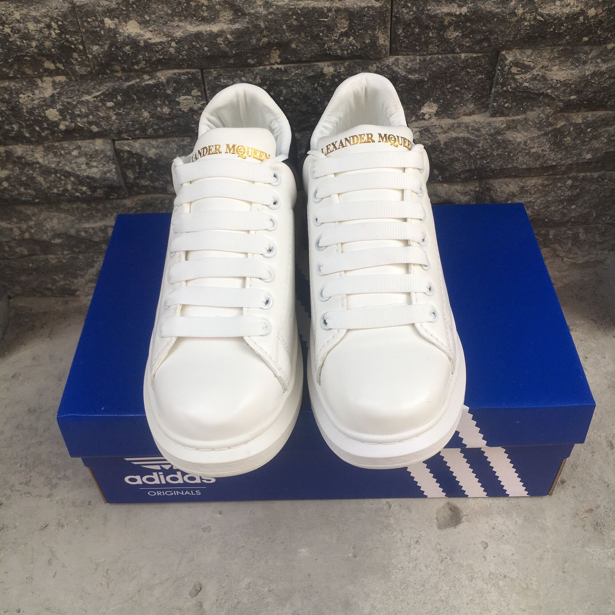 [HCM]Giày Queen gót nhung dây lụa nam nữ Fullbox - Ann Shoes