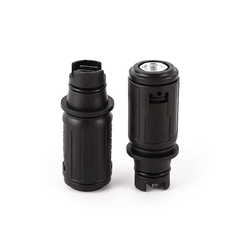 Bép xịt rửa xe ren trong 14mm kiểu gài mỏ vịt lắp súng đen