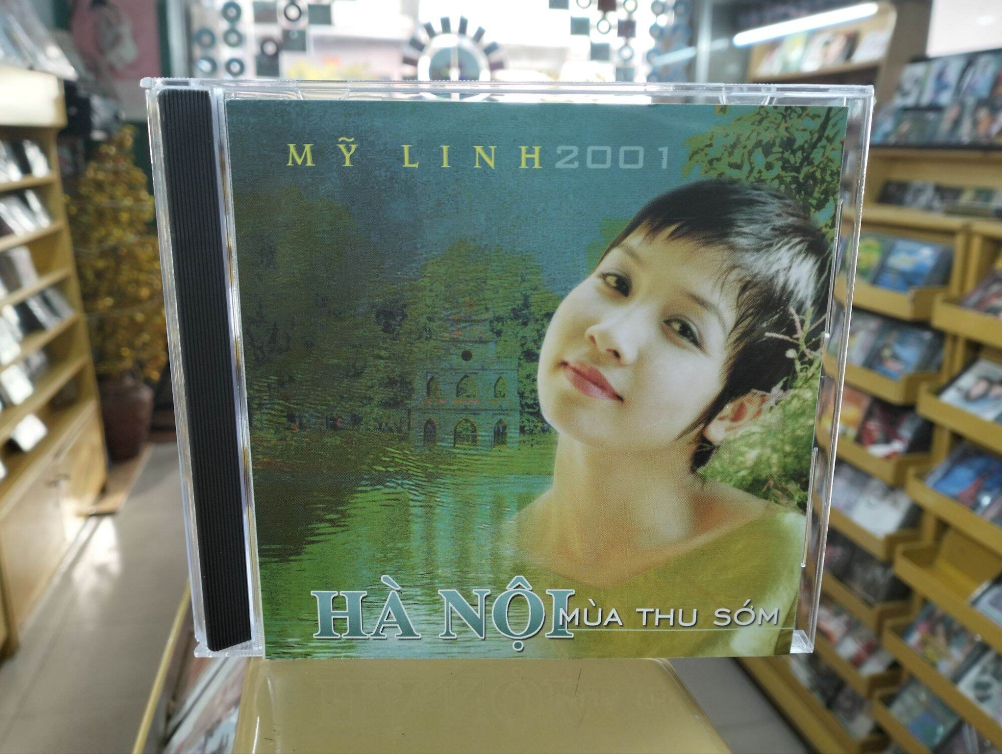 Mỹ Linh - Hà Nội mùa thu sớm