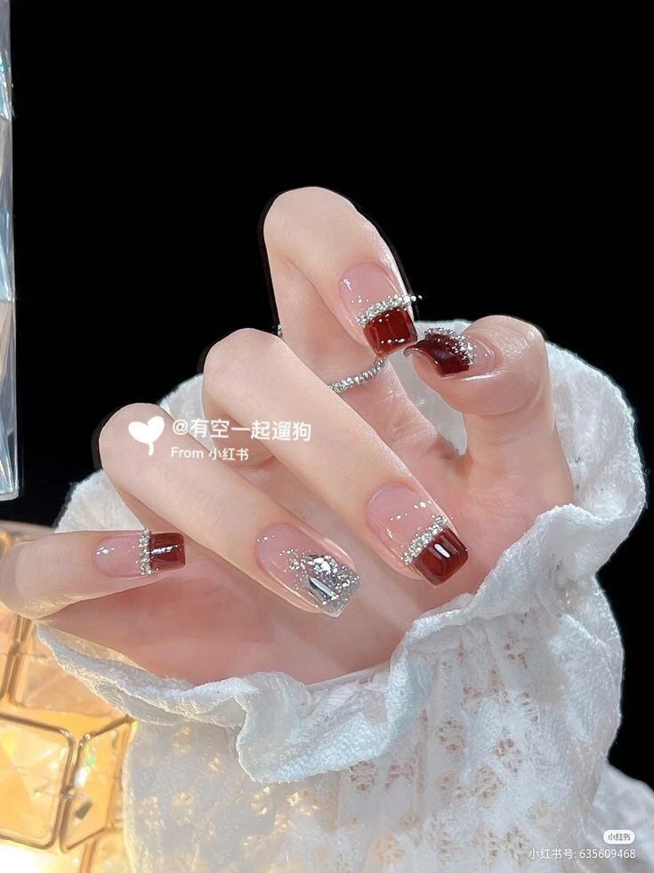 Móng tay giả nail box
