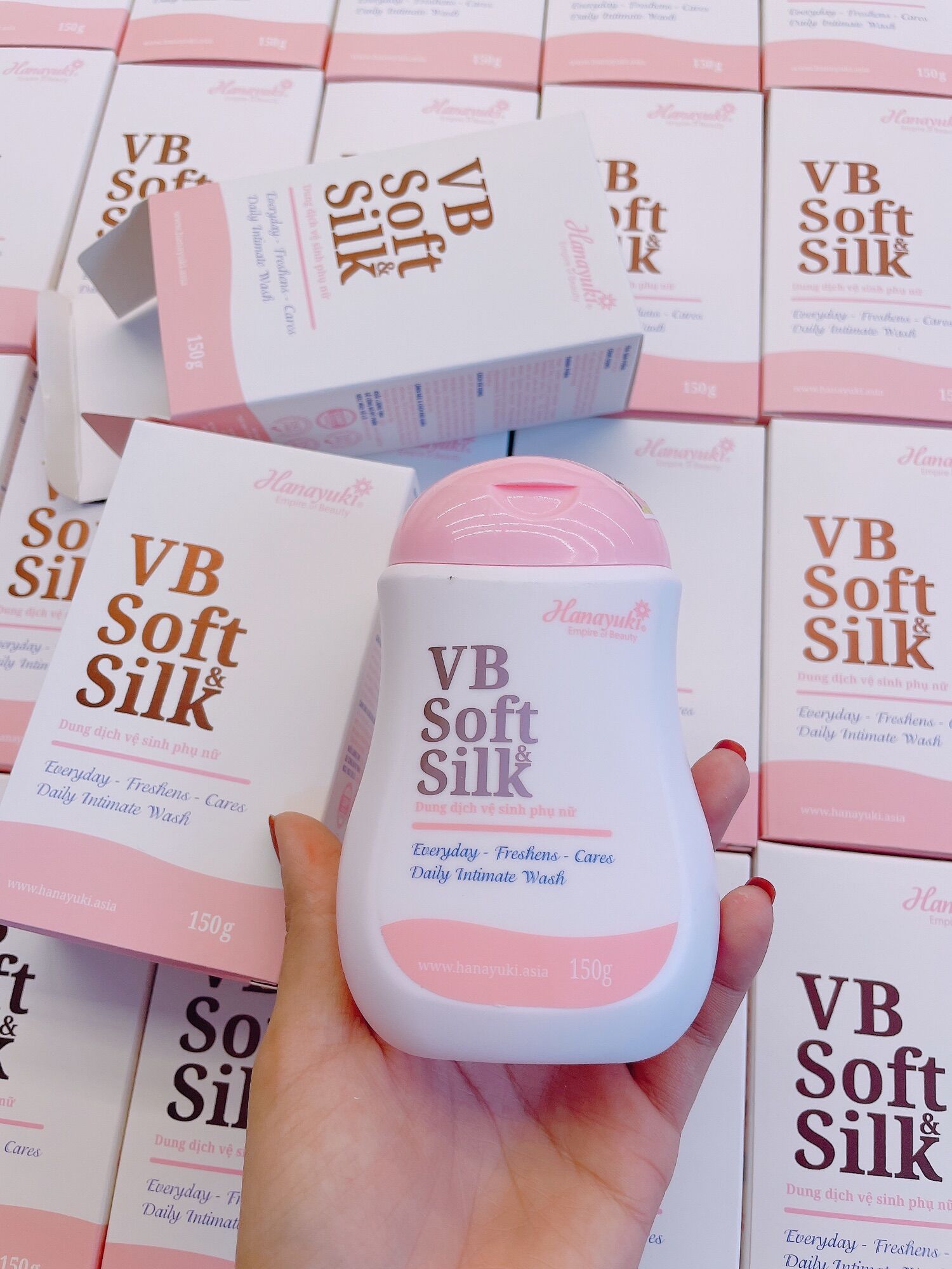 Dung dịch vệ sinh hana hồng