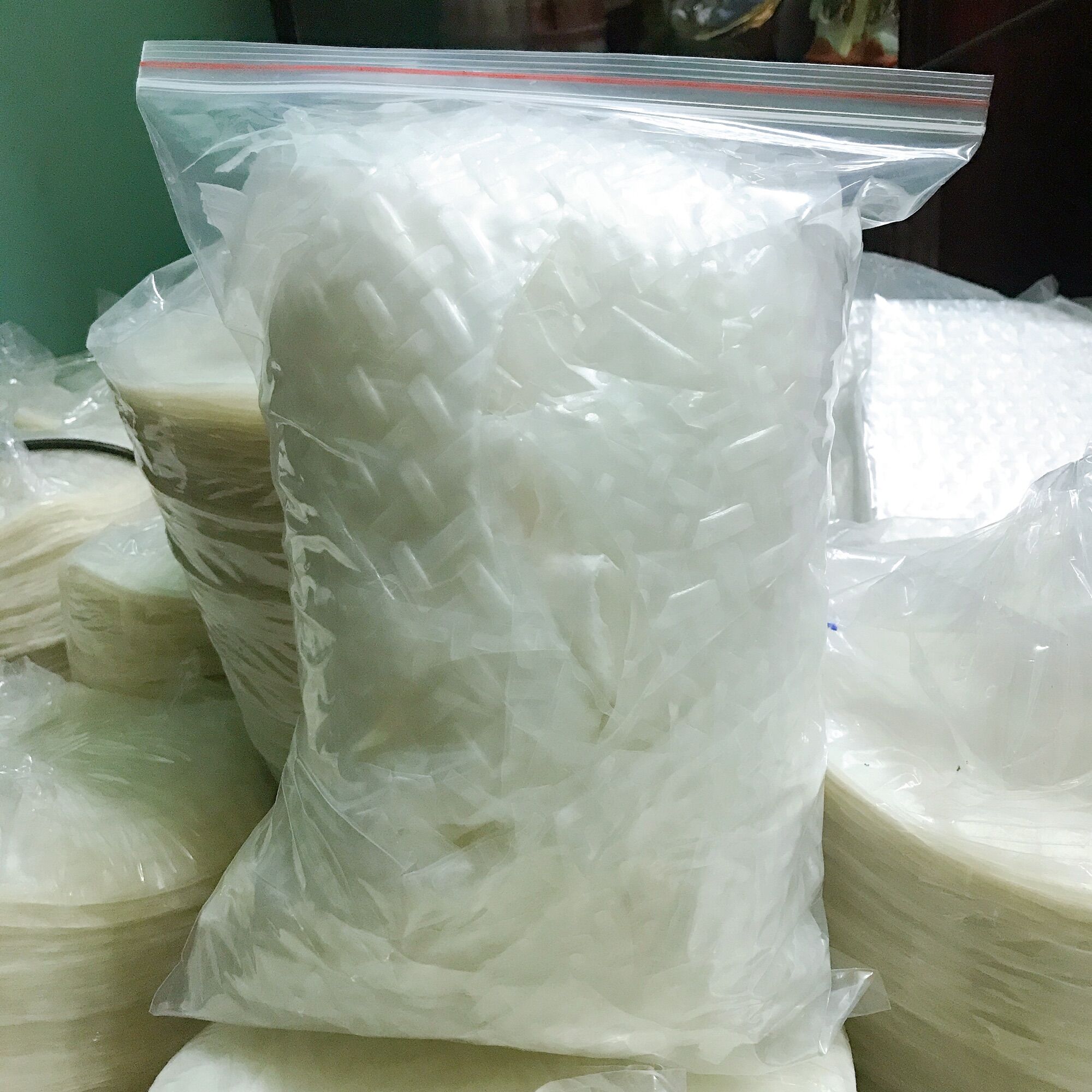 Bánh Tráng Rìa Mỏng Dẻo Đặc Sản Củ Chi gói/500g. Dùng ăn kèm với muối hành phi, mỡ hành