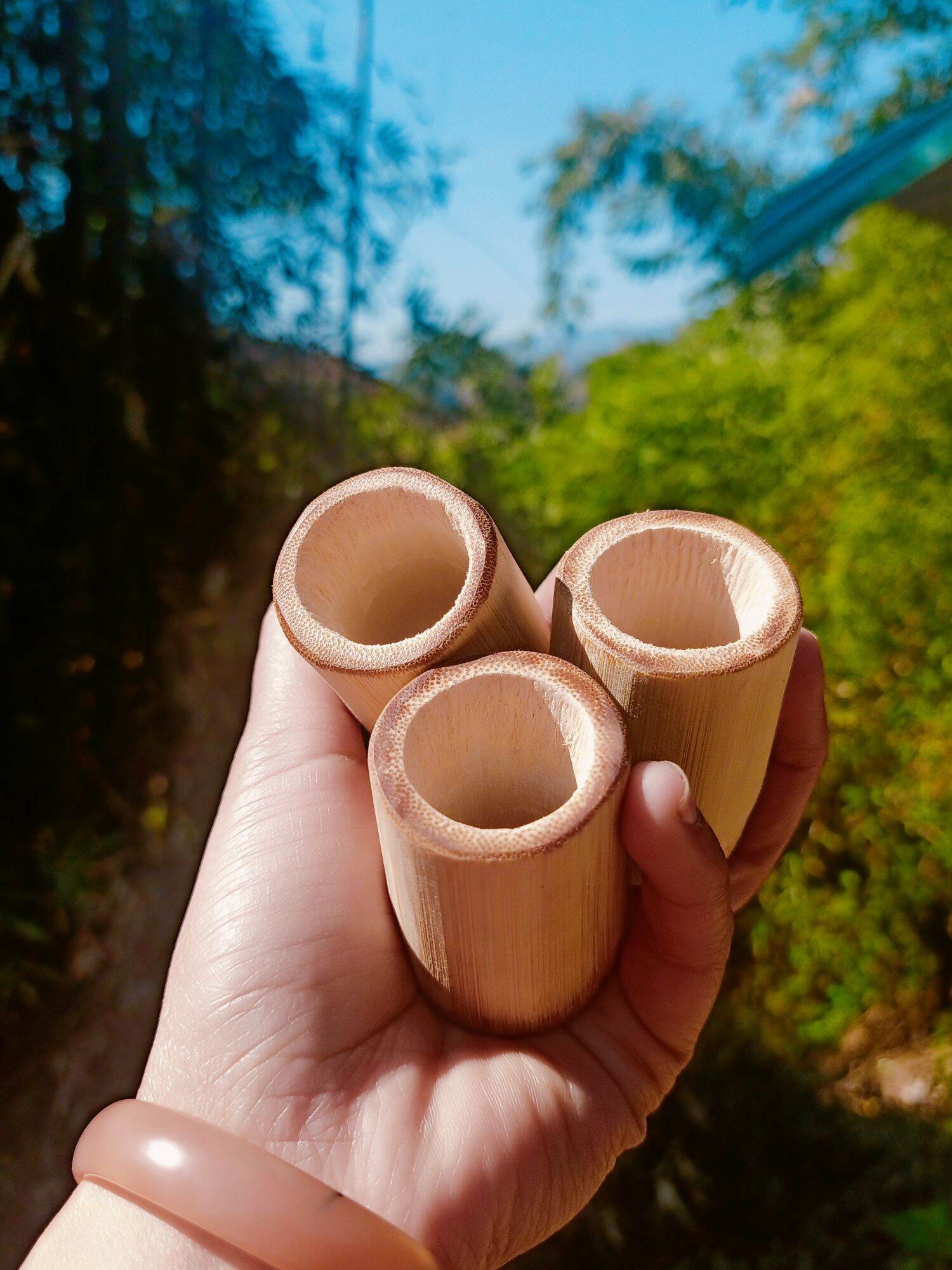 Ly, cốc uống rượ.u bằng tre cao 5cm