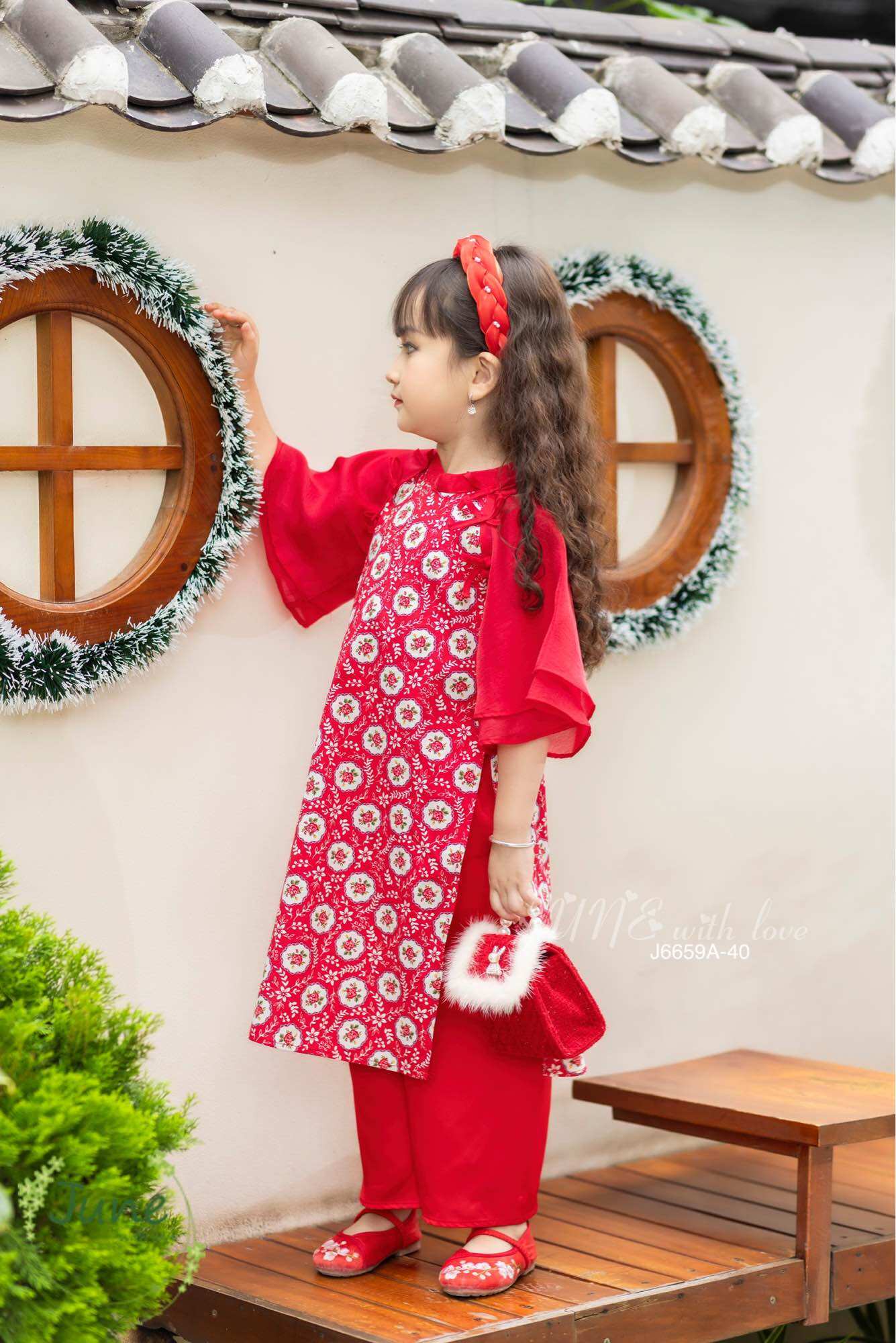 Áo dài Tết bé gái