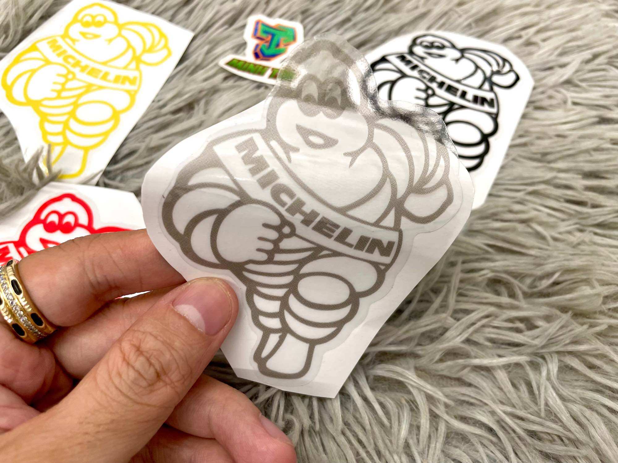 Tem logo Michelin nền trong sắc nét (giá 1 tem₫