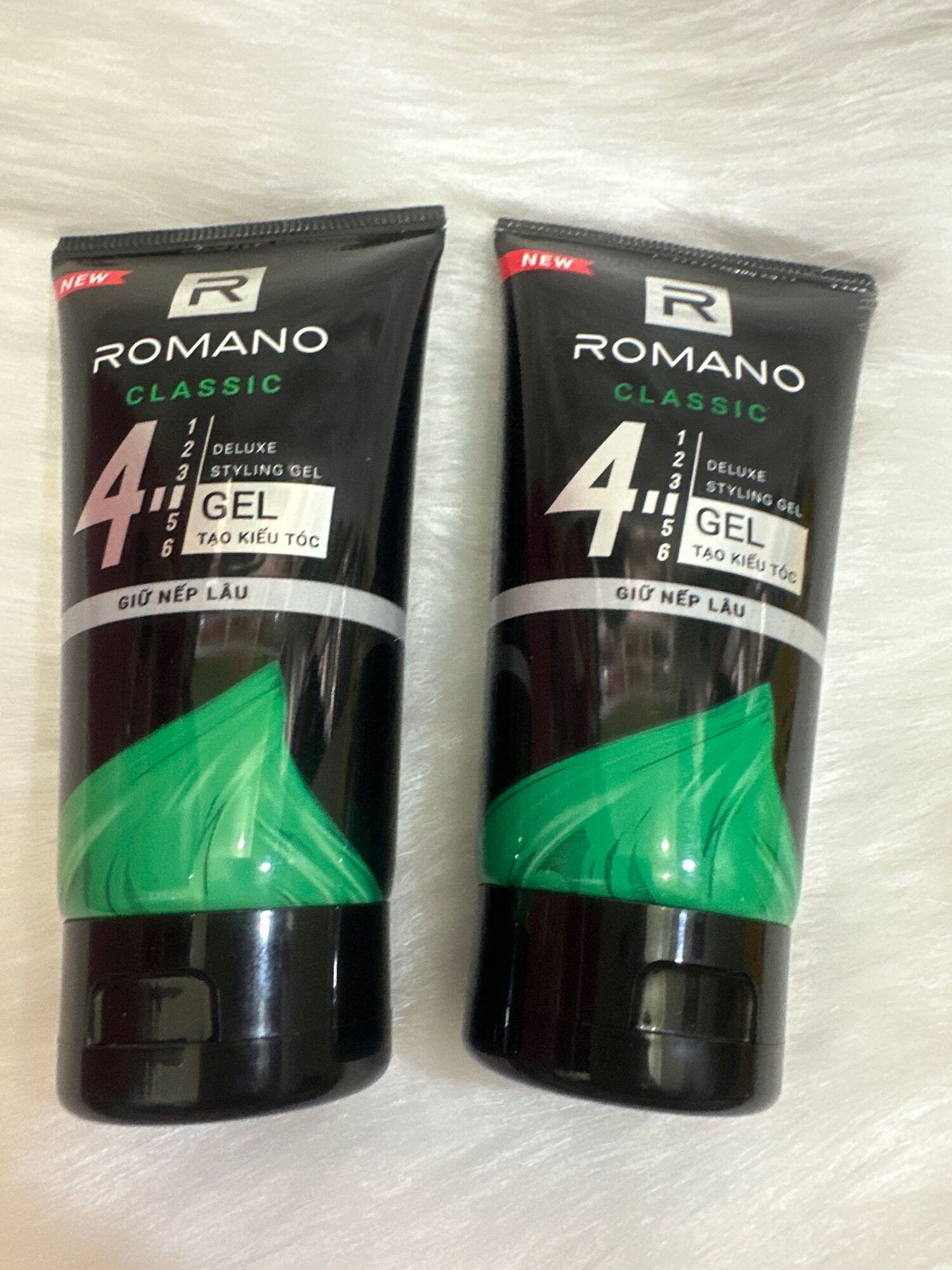 Gel tạo kiểu tóc Romano giữ nếp lâu