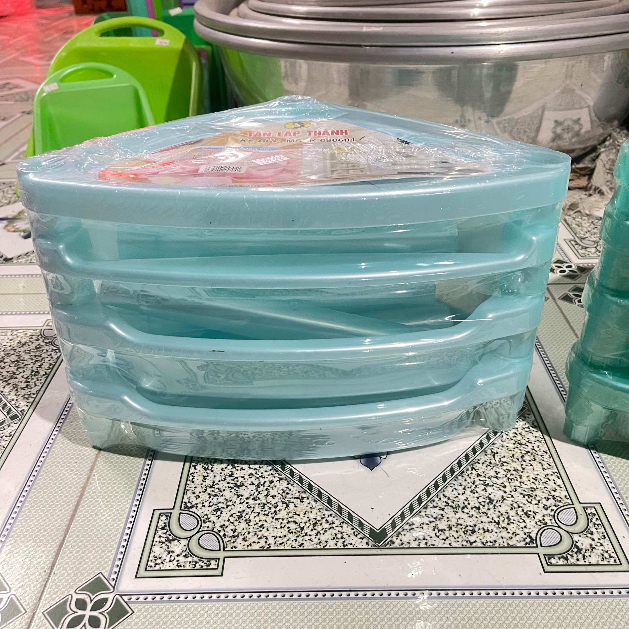 kệ góc nhà tắm 4 tầng
