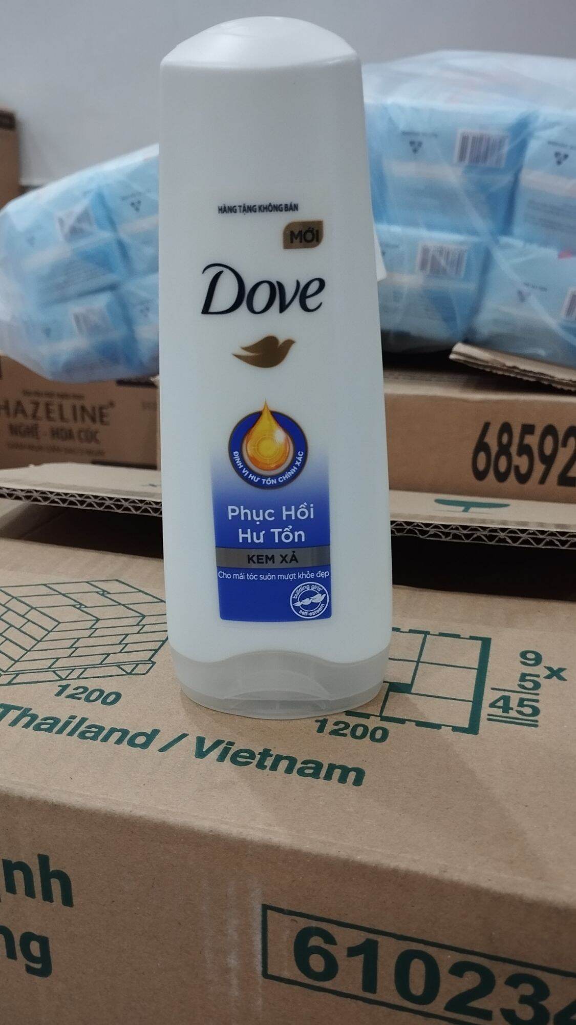 Kem xả tóc dove 140g(hàng khuyến mãi)