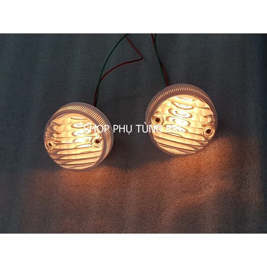 Cặp xi nhan trước xe CUB đời mới .