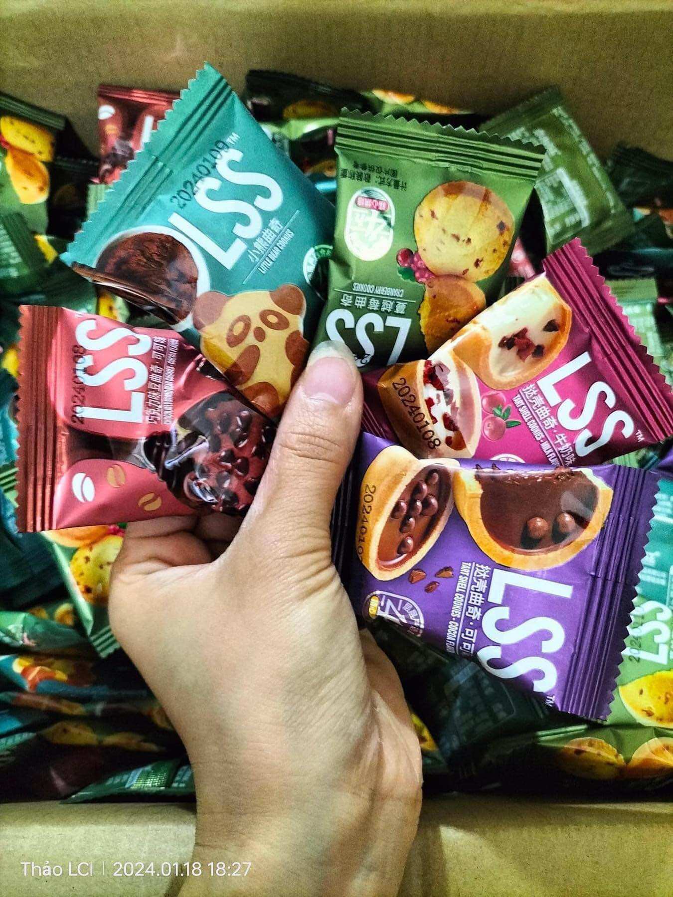 Bịch  200 gr bánh quy socola mix vị siêu ngon