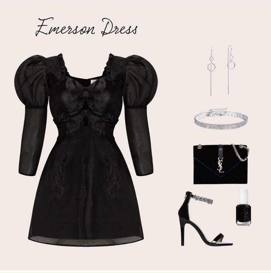 Đầm đen tay dài chất liệu voan organza