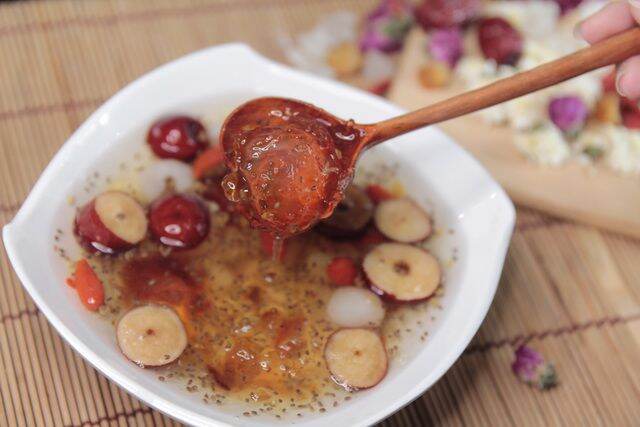 NHỰA ĐÀO VÂN NAM- 100gr