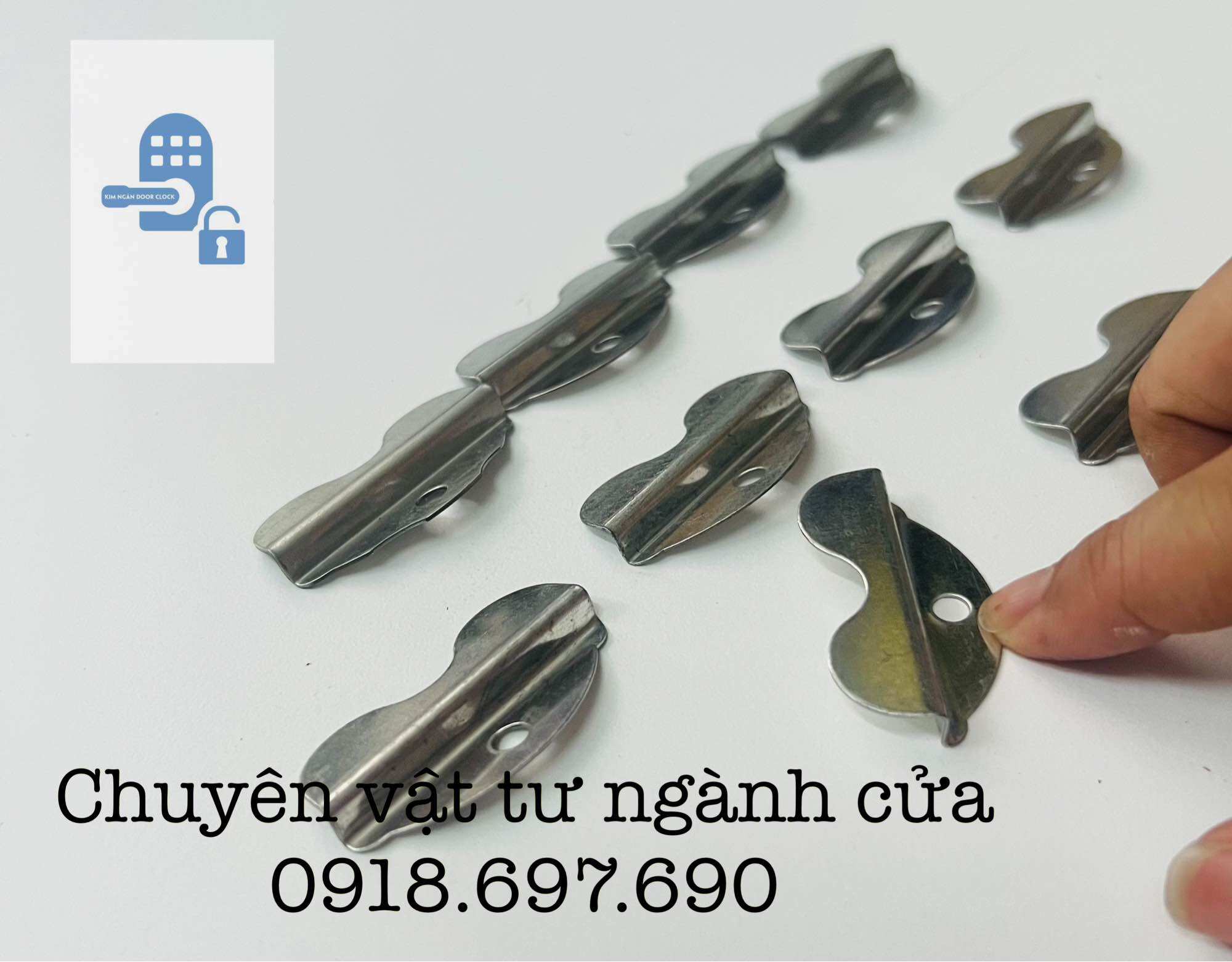 10 cái bát bướm inox bắt kính thuỷ - gương