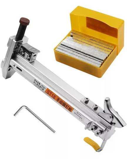Cây gõ đóng đinh tự động kèm hộp 722 cái đinh