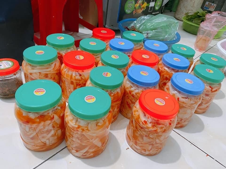 Măng ngâm tỏi ớt