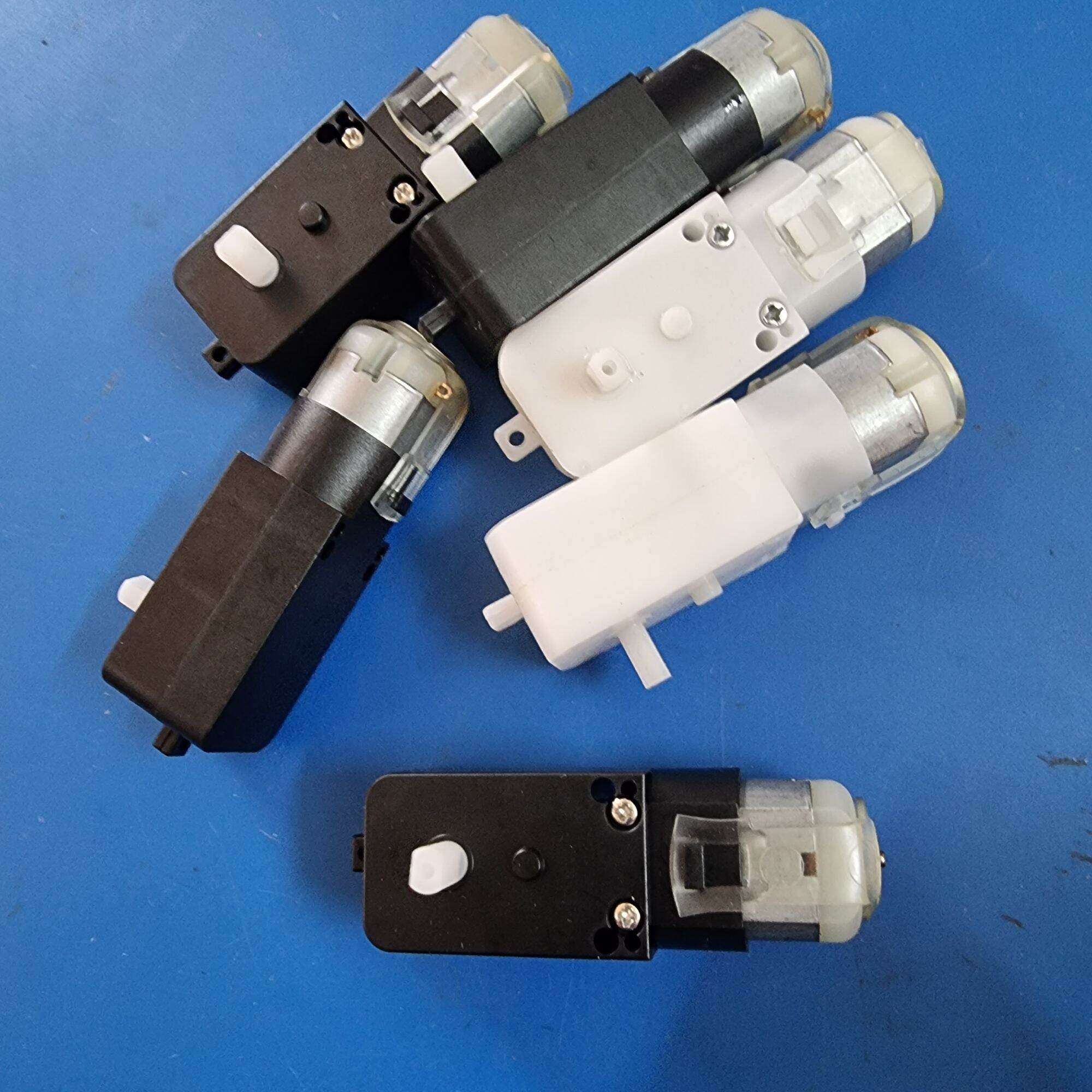 Động cơ giảm tốc 3V-9V chế xe mô hình loại 1 trục