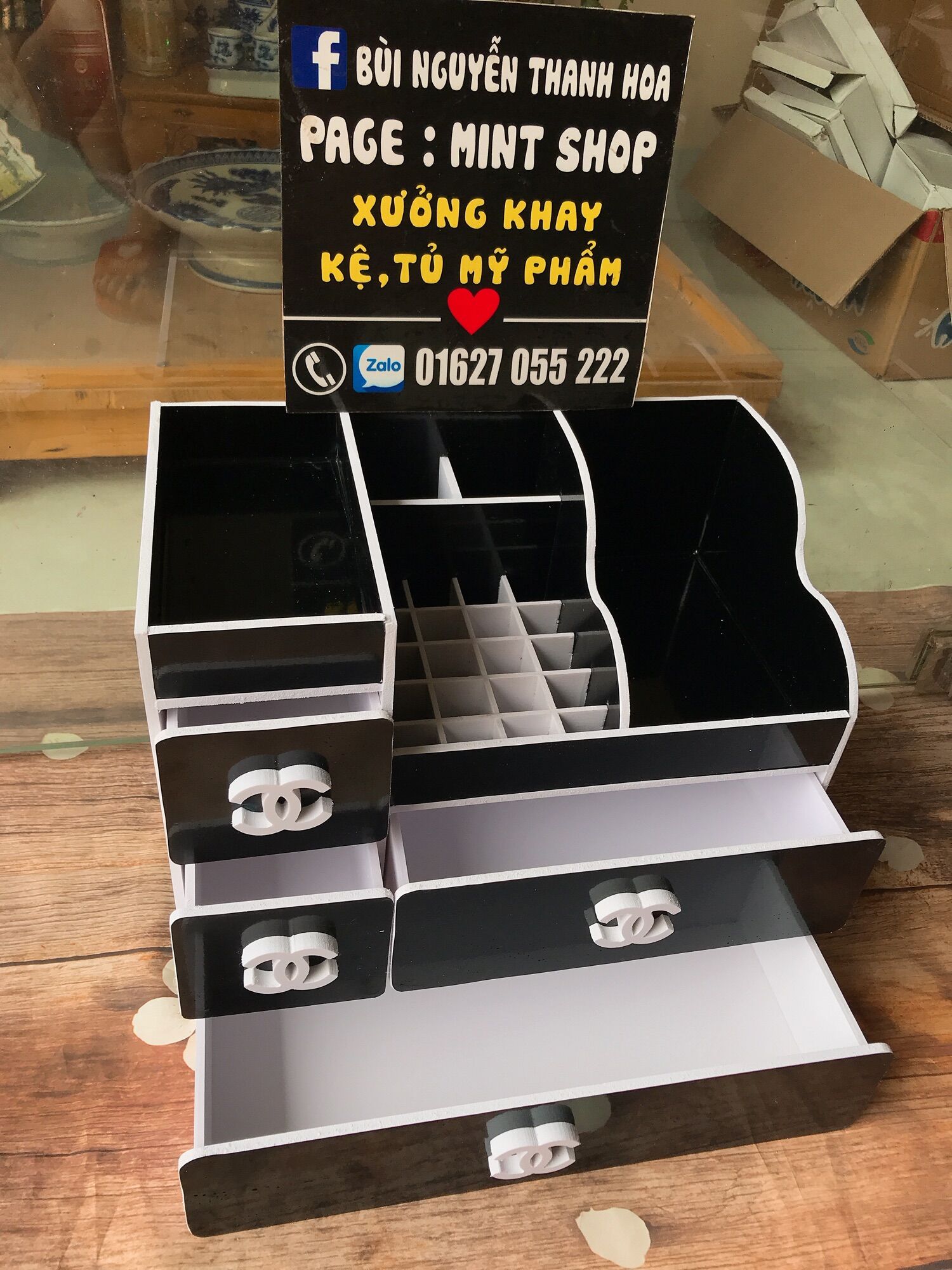kệ đựng mỹ phẩm max plus đen loại to 35cm