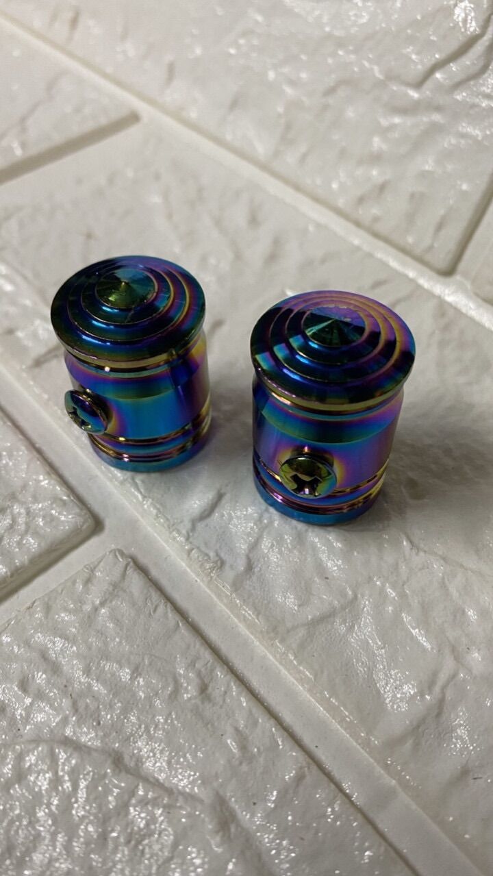 chụp giò đạp màu titan gắn xe máy ( lỗ 16mm)
