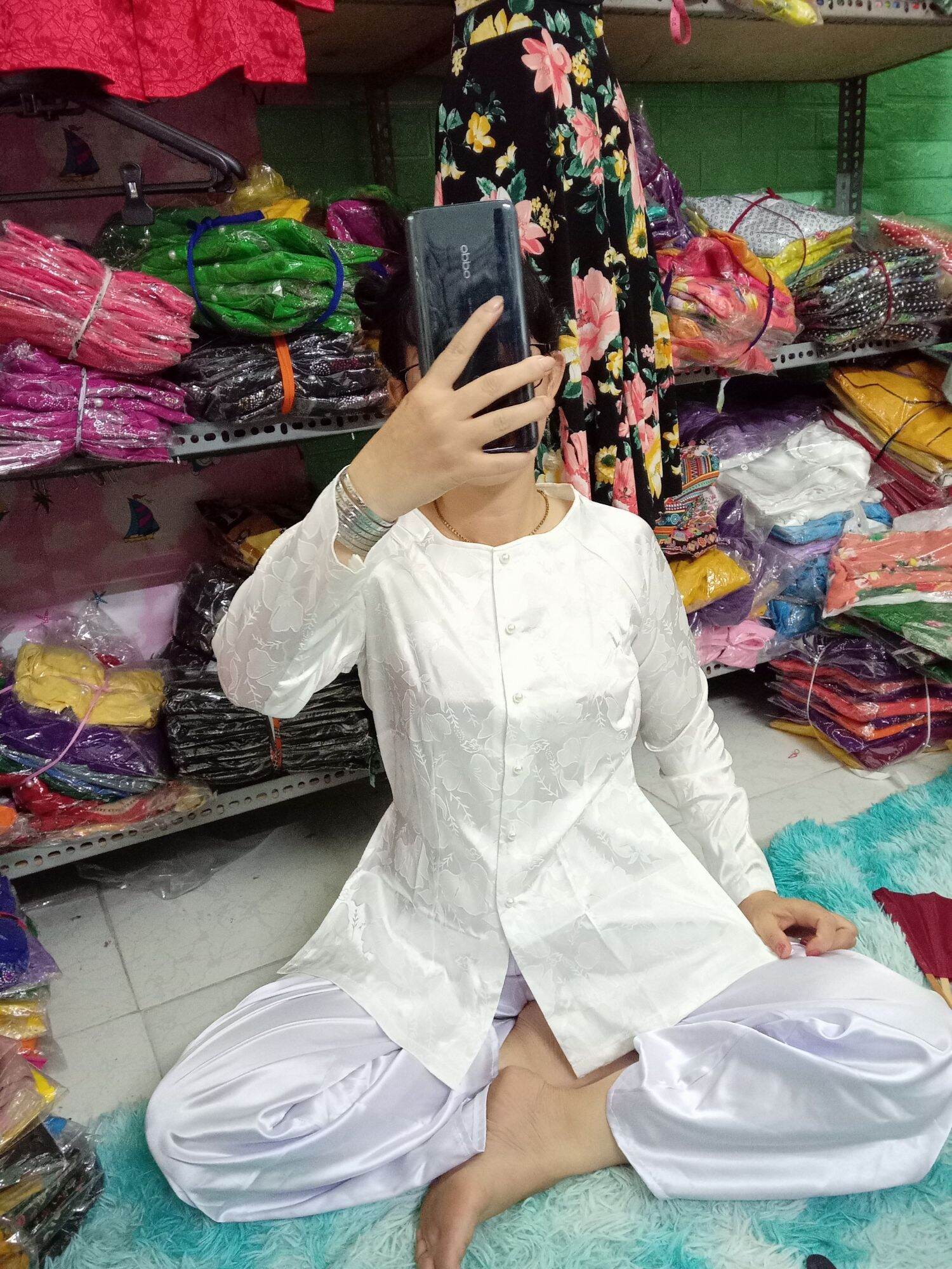 Set bộ bà ba gấm.