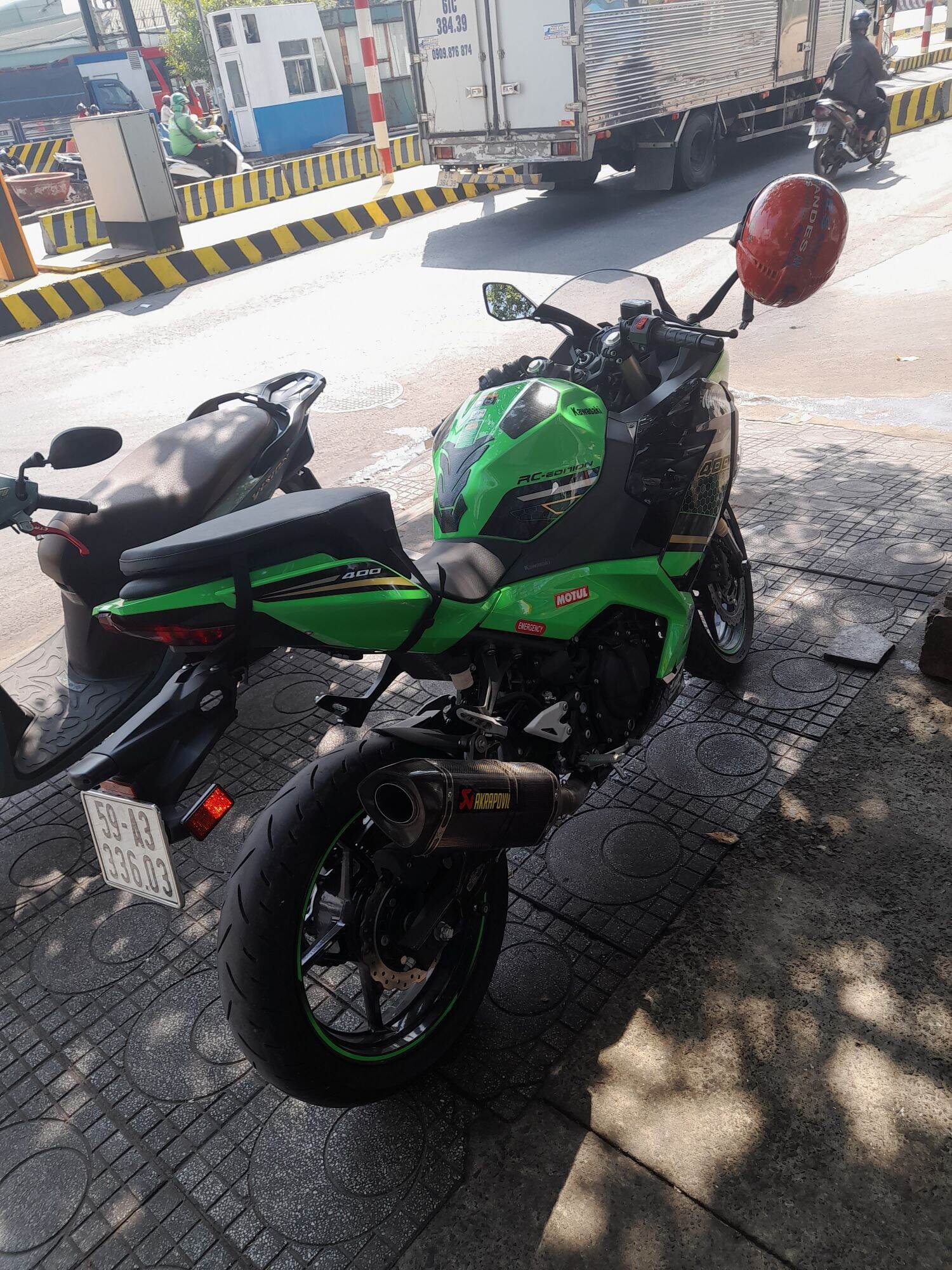 yên phụ z1000