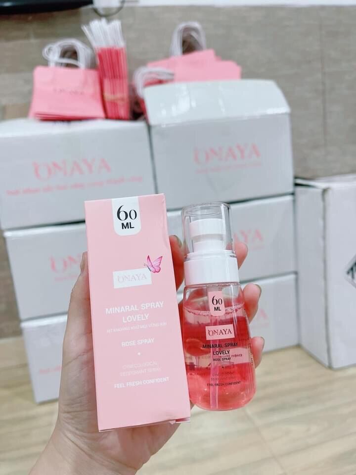 Xịt khoáng vùng kín ONAYA