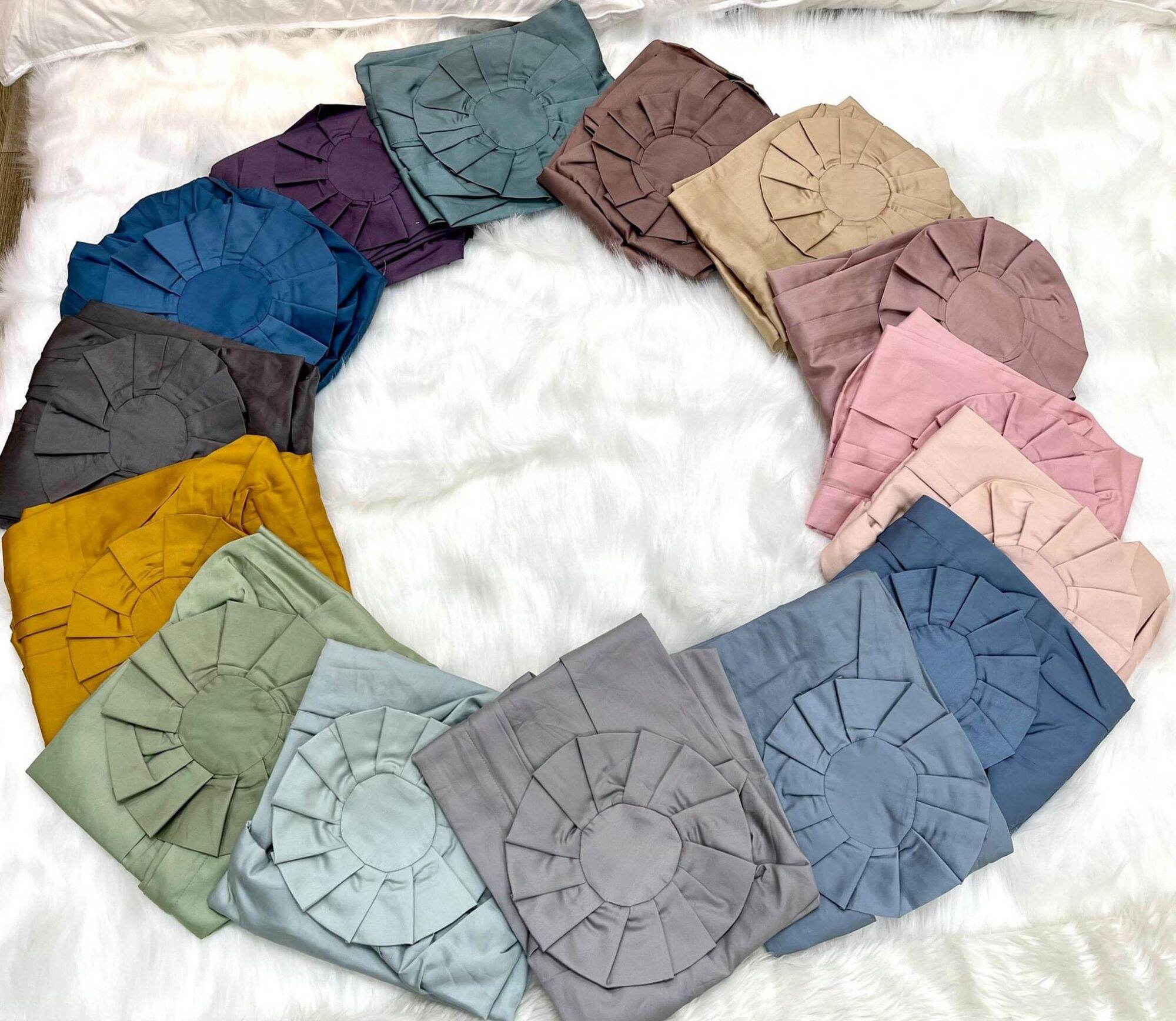 Vỏ gối ôm lụa size 80 x 100cm